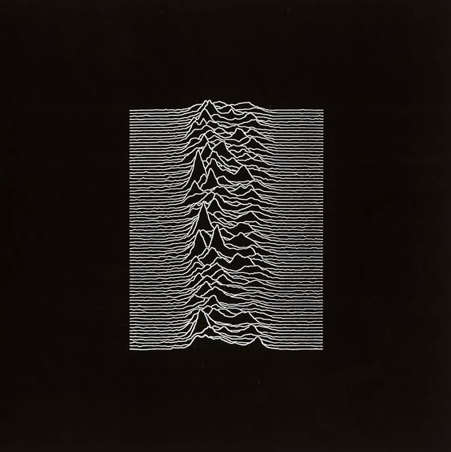 Peter Saville et Joy Division : comment Unknown Pleasures a révolutionné le design de pochettes d’album